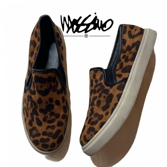 Leopard  Print Slip On Shoes Size 7.5 - Picture 1 of 8